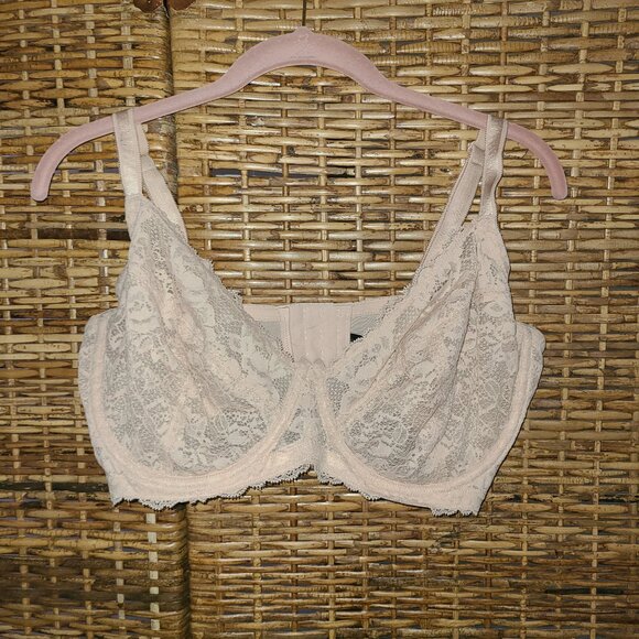 TORRID 38DDD Light Lace Underwire Bra Feel The Fit Minimizer - Picture 1 of 4